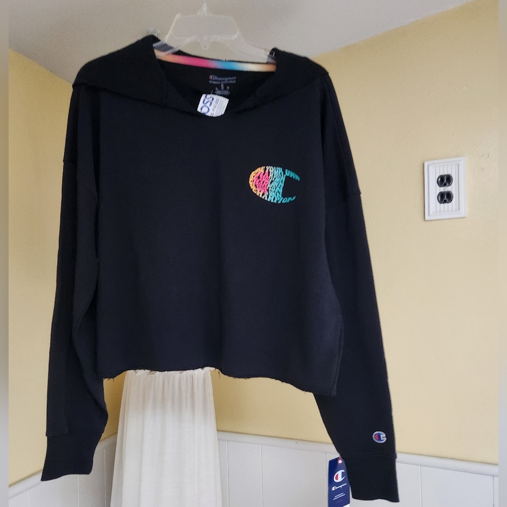 Nwt Champion Cropped be your own champion hoodie